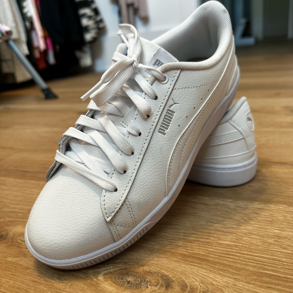 Puma White Leather Sneakers Minimalist Design